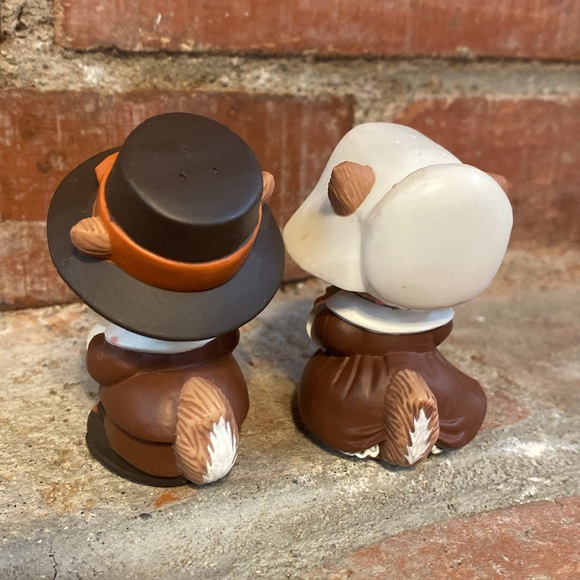 Vintage Hallmark Cards Thanksgiving salt/pepper shakers - Picture 2 of 6